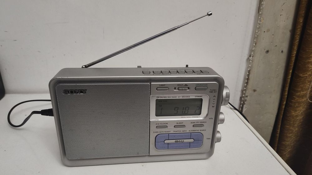 Sony icf-m60srds радиоприемник
