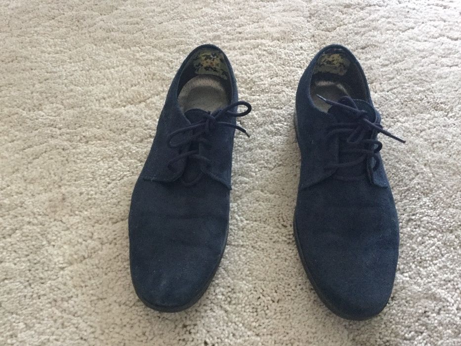 Granatowe buty skórzane chlopiece