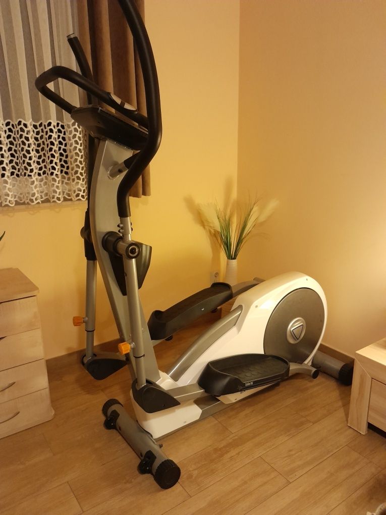 Orbitrek Cardiostrong EX40