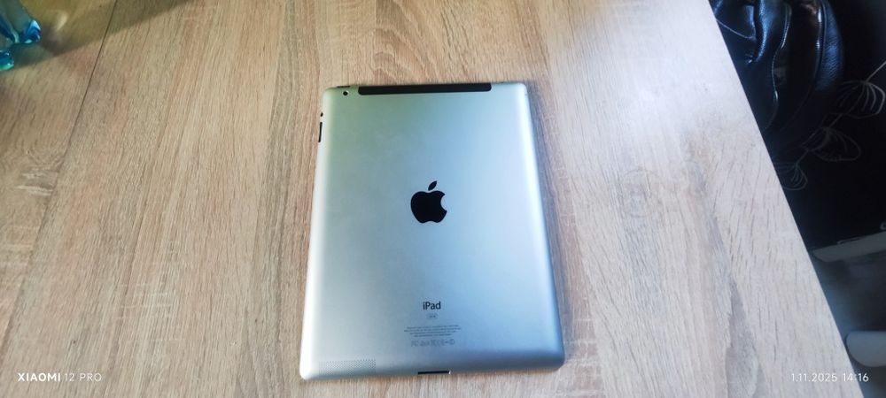 Apple iPad 2 Wi-Fi + 3G