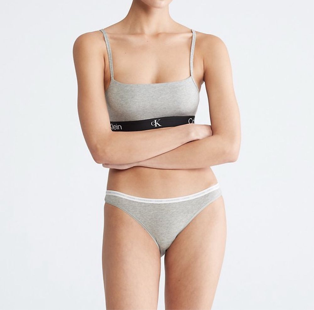 Набори трусиків від Calvin Klein