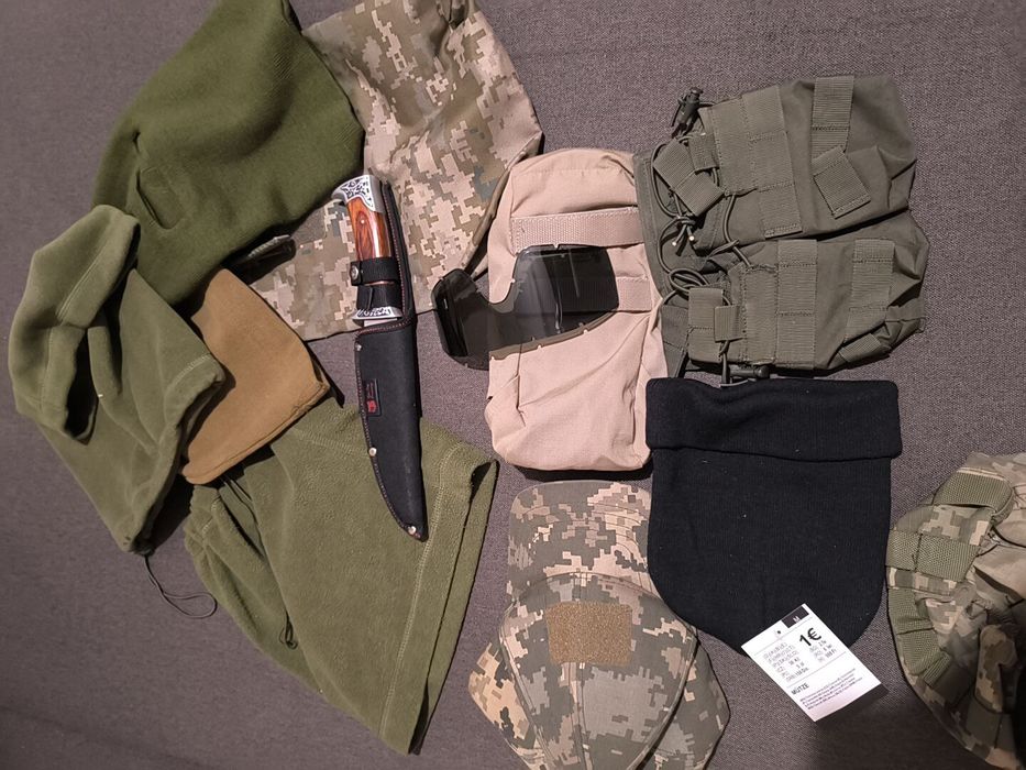 Продам підсумки кавери на шолом шапки і все що на фото..