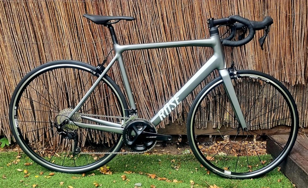 Rower Rose Pro SL Szosa Endurace Shimano 105 Roz.59 L Stan wzorowy