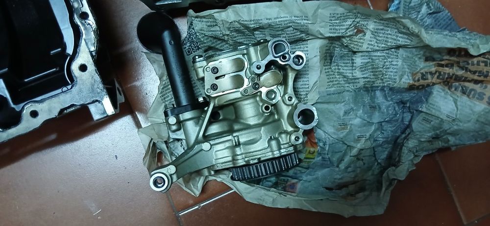 Bomba de óleo skoda octavia combi 1.6