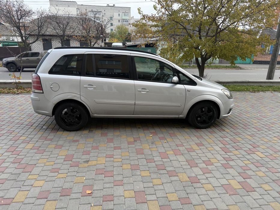 Ipel zafira 1.9 автомат 7-ми мест
