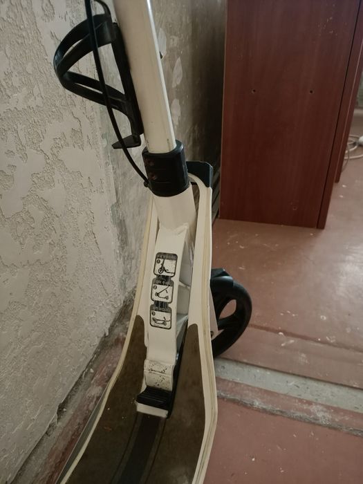 Продаю самокат D-MAX
