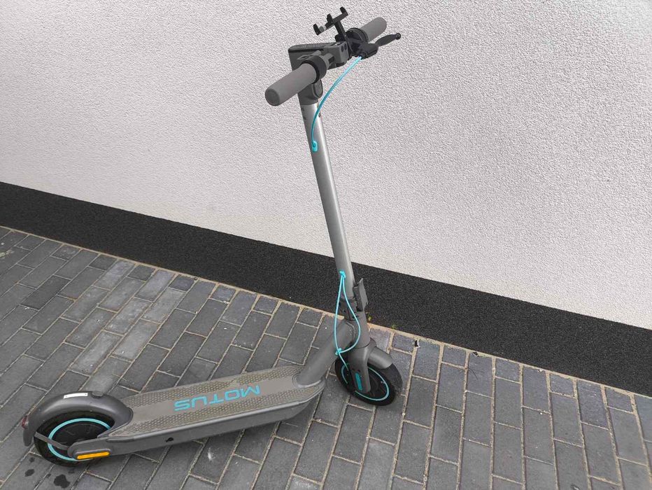 Hulajnoga elektryczna Motus scooty 10 2022