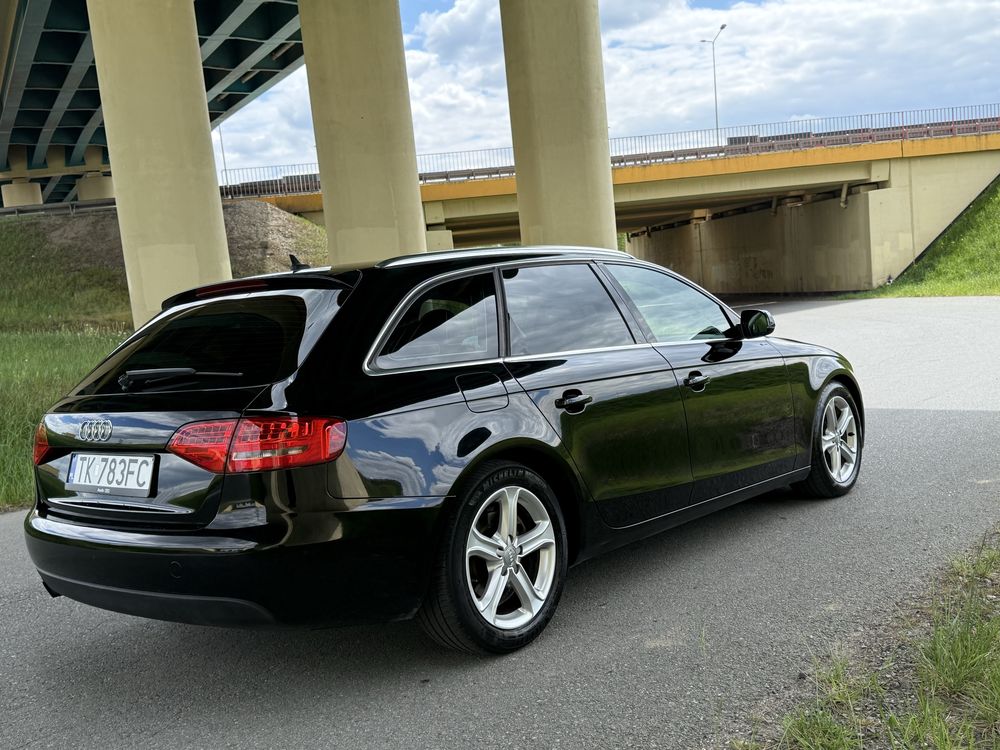 Audi A4_B8_17 Alusy_Bezwypadek_LED_2.0 TDI -Manual_Mega Zadbana!!