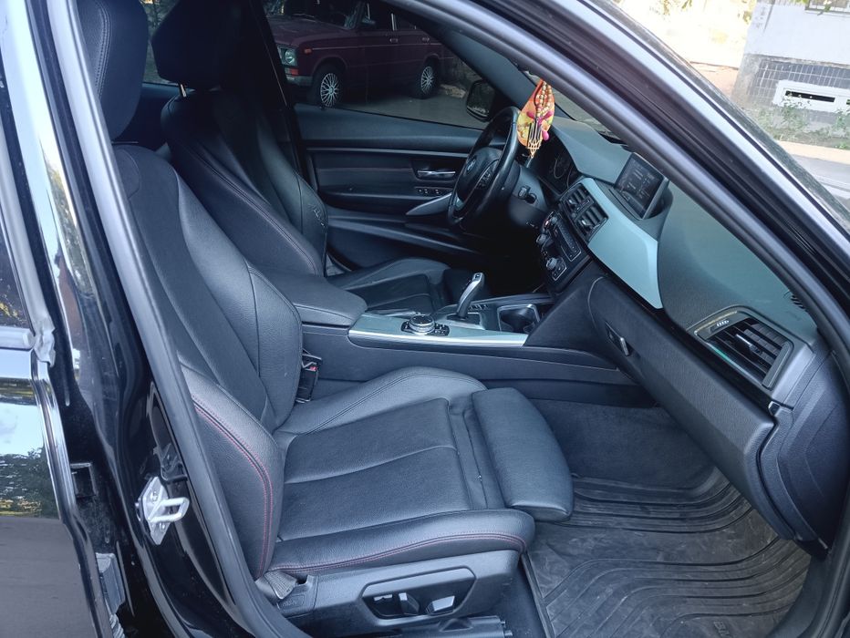 BMW f30 328i хорошая комплектация!!