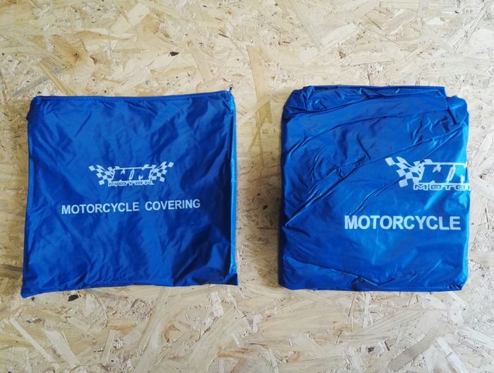 Pokrowiec na motocykl, skuter wodoodporny rozmiar M Polecam