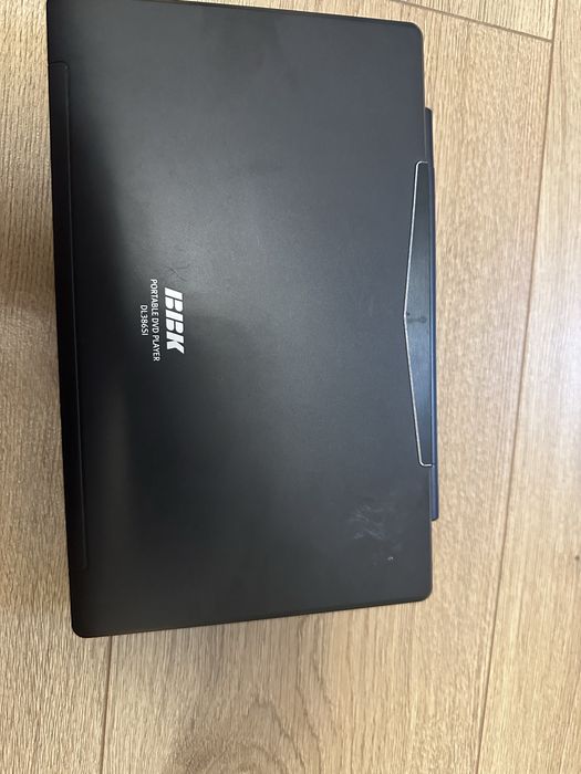 Двд- проигрыватель в отличном состоянии