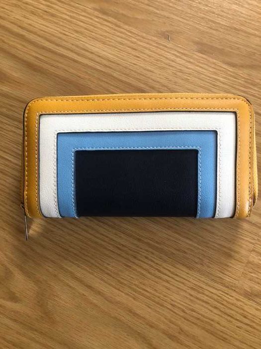 Carteira de senhora/ mulher stradivarius