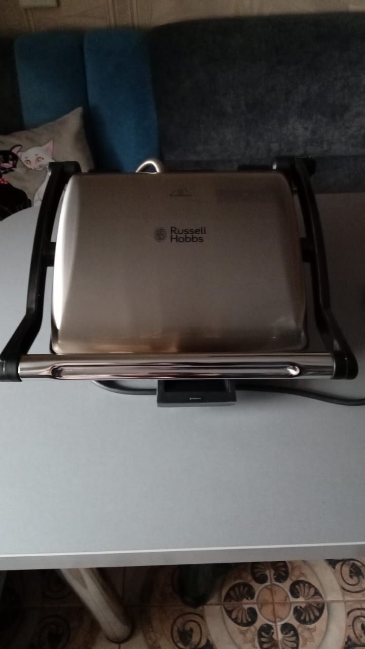 Гриль RUSSELL HOBBS 17888-56