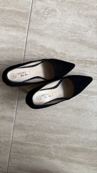 жіночі замшеві чорні туфлі лодочки човники 41 26.5 см