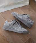 Дууже красиві кросівки adidas forum оригінал сірі 38 2/3