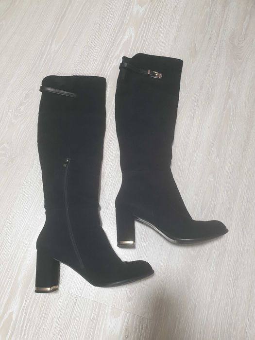 Взуття б/у за символічну плату