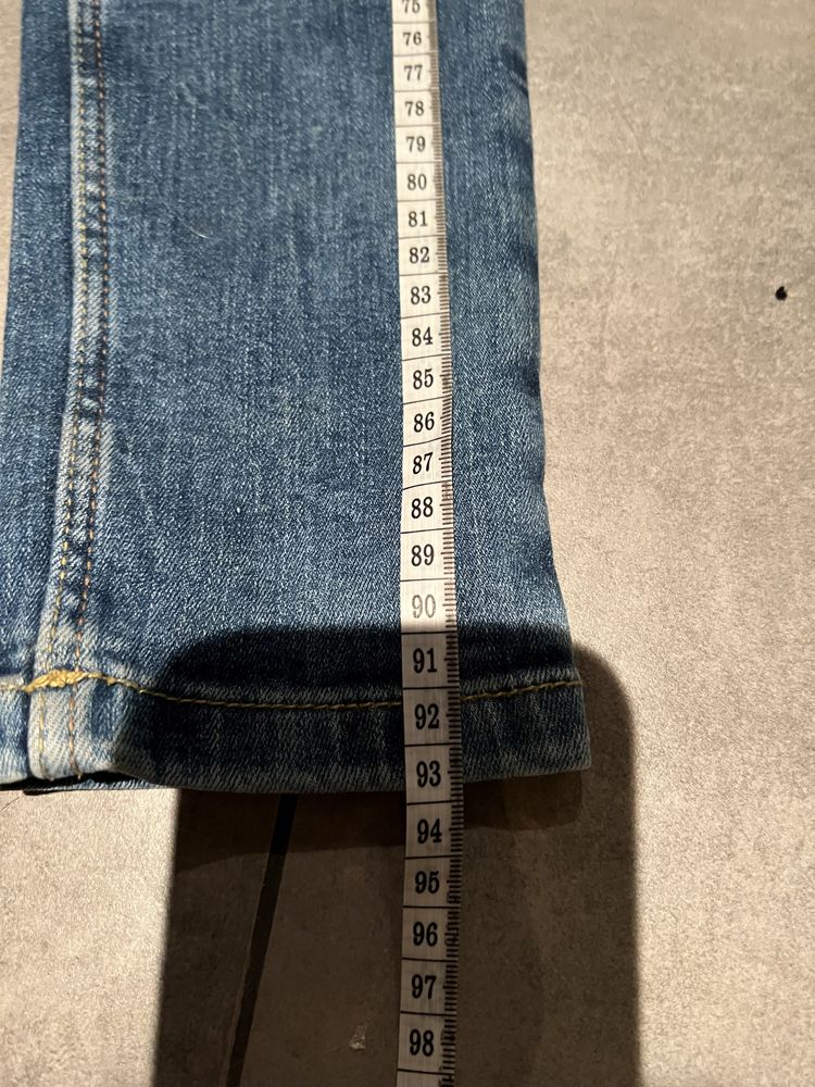 Spodnie jeans sinsay 36