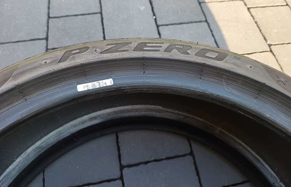 Opony letnie Pirelli P Zero 225/40/19 93Y 2020r 6,5mm Run Flat RSC