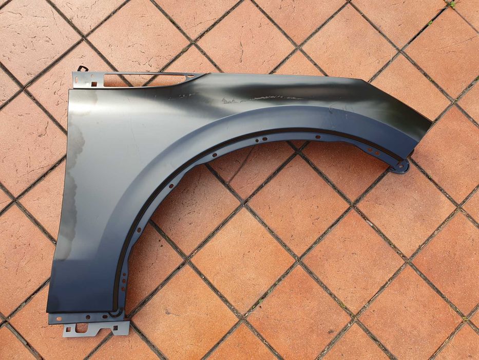 Lincoln Aviator 20- błotnik przedni prawy