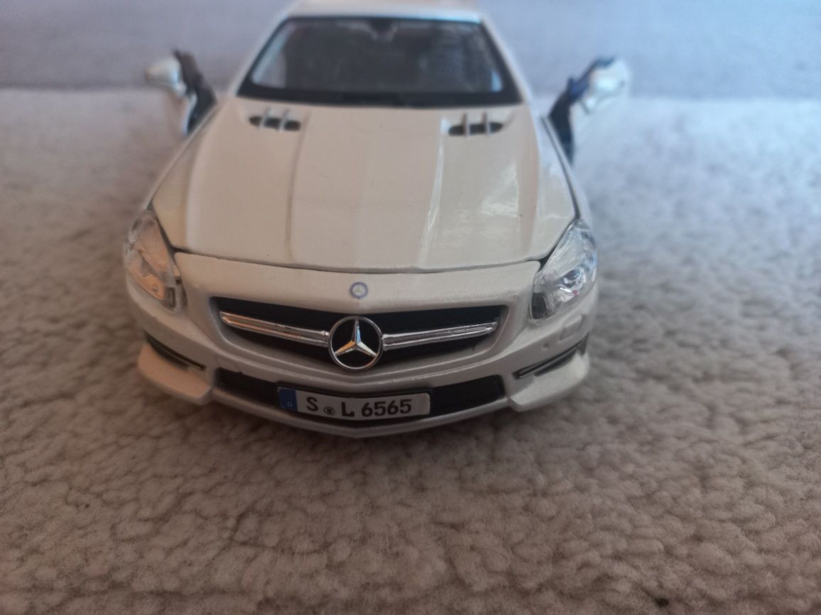 Miniatura Mercedes