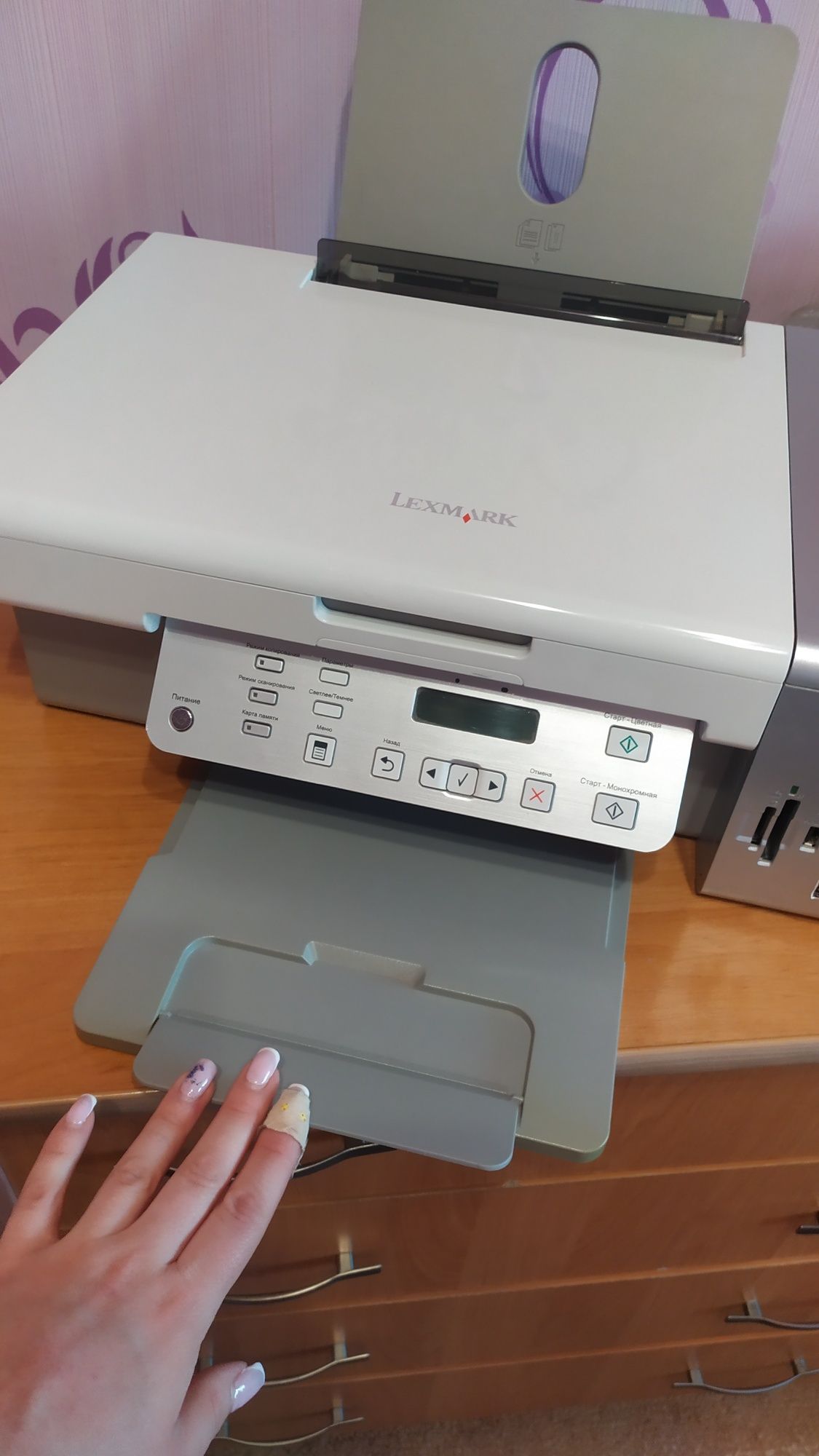 Продам принтер-сканер-ксерокс  Lexmark Х4550