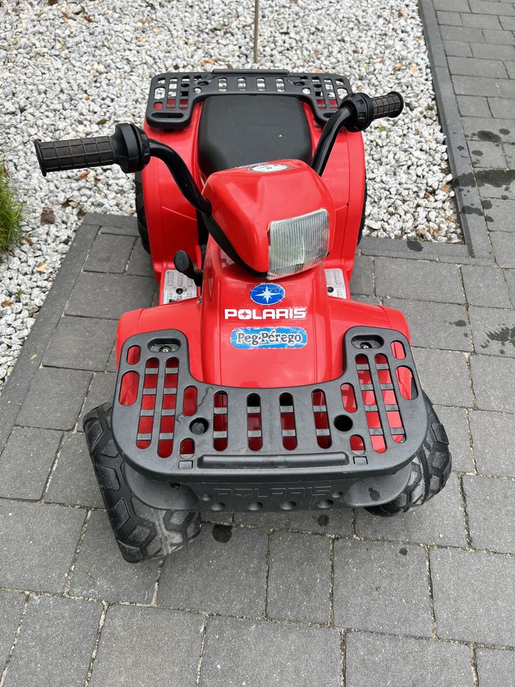 Quad akumulatorowy dla dziecka Peg Perego.