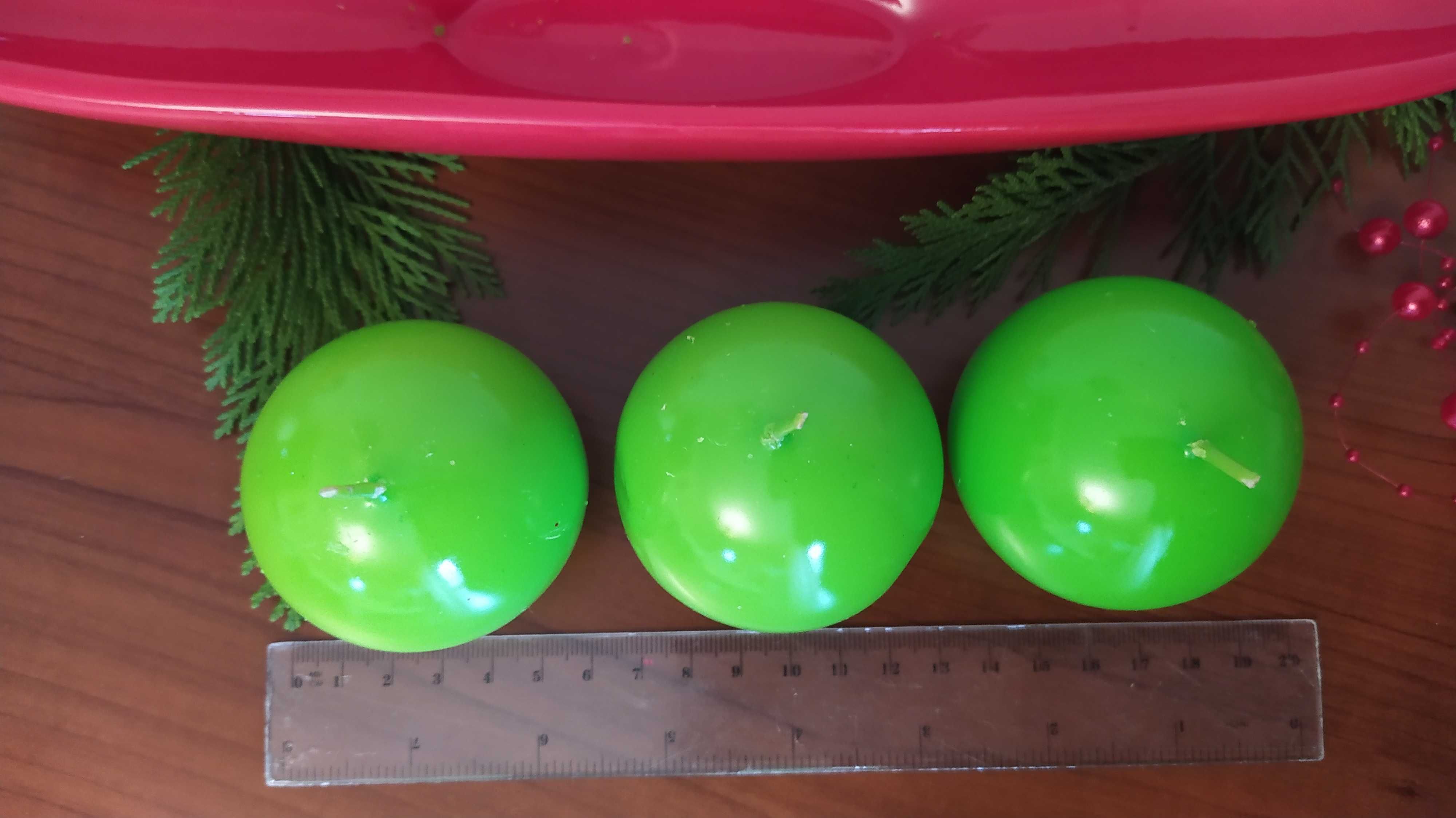 3 kule  świeczki  w ceramicznej łódce