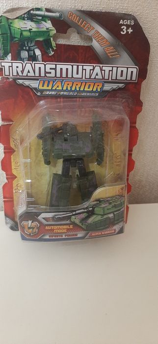 Трансформер Бамблби и Мегатрон