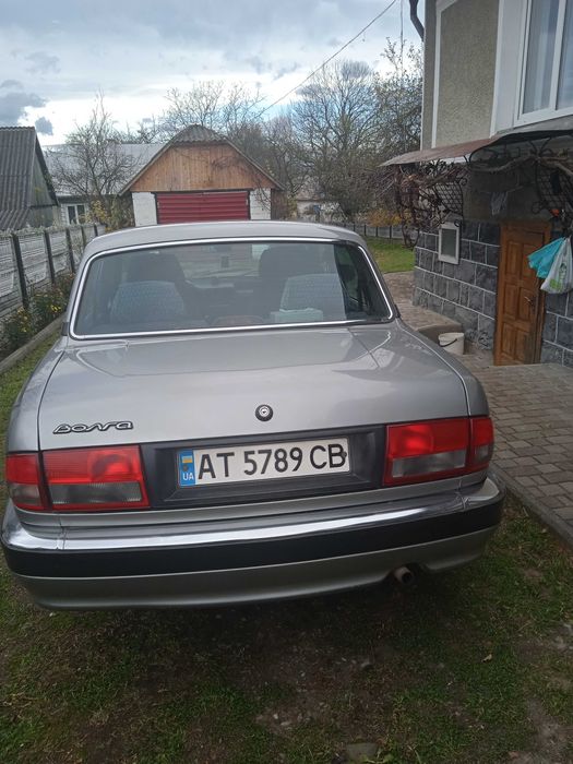 Автомобіль Газ31105