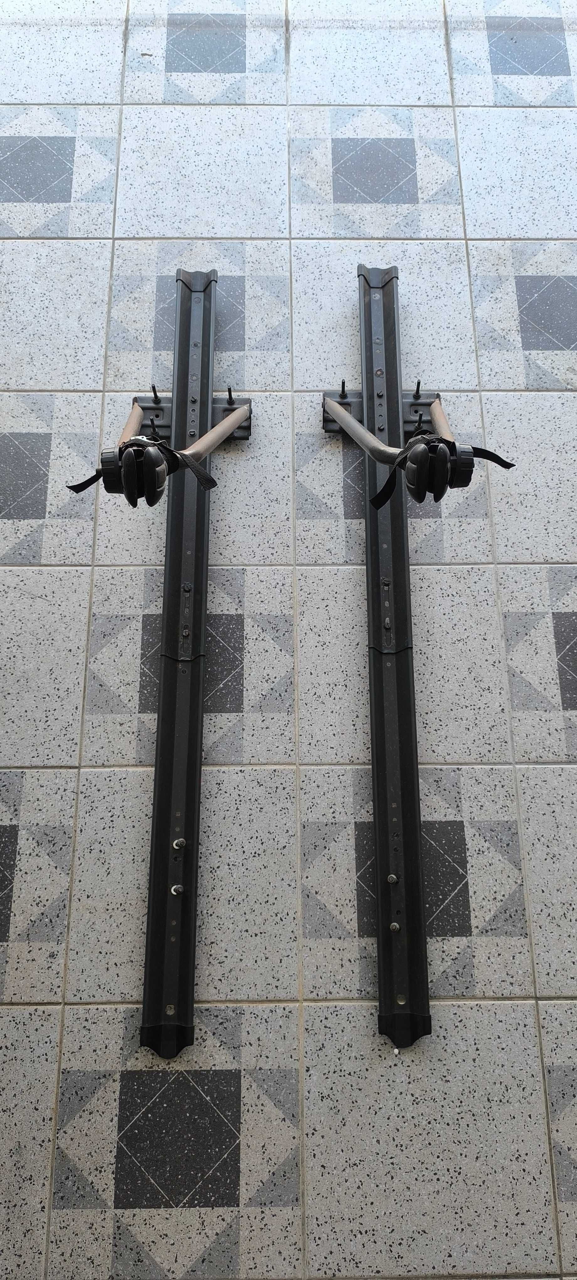 Suportes de bicicleta universais