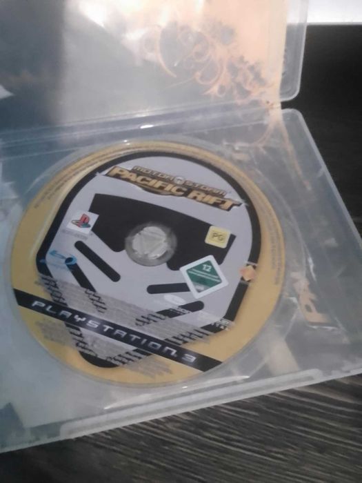 PlayStation 3 (ps 3)