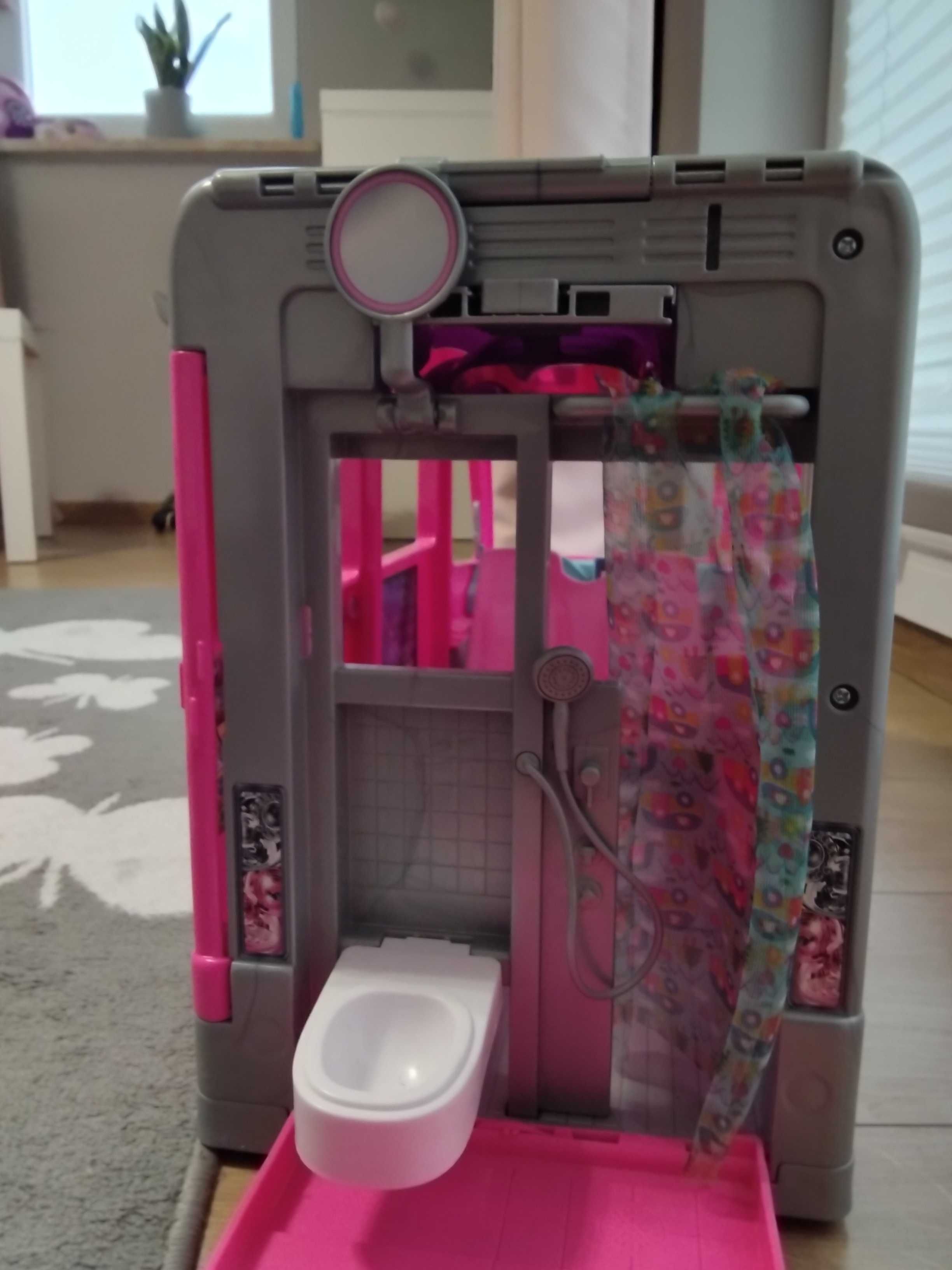 Barbie Kamper Marzeń DreamCamper akcesoria zjeżdżalnia