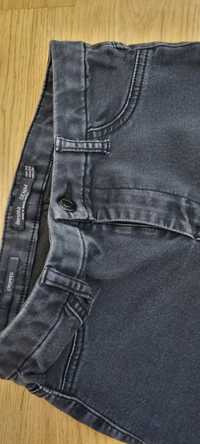 Spodnie jeans Bershka Cropped 36