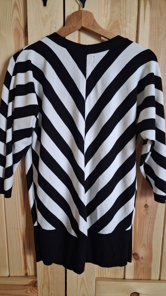 Sweter marki Soon