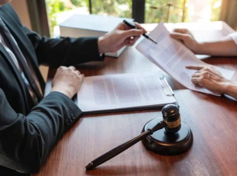 Юридичне обслуговування підприємств, установ, організацій "під ключ"