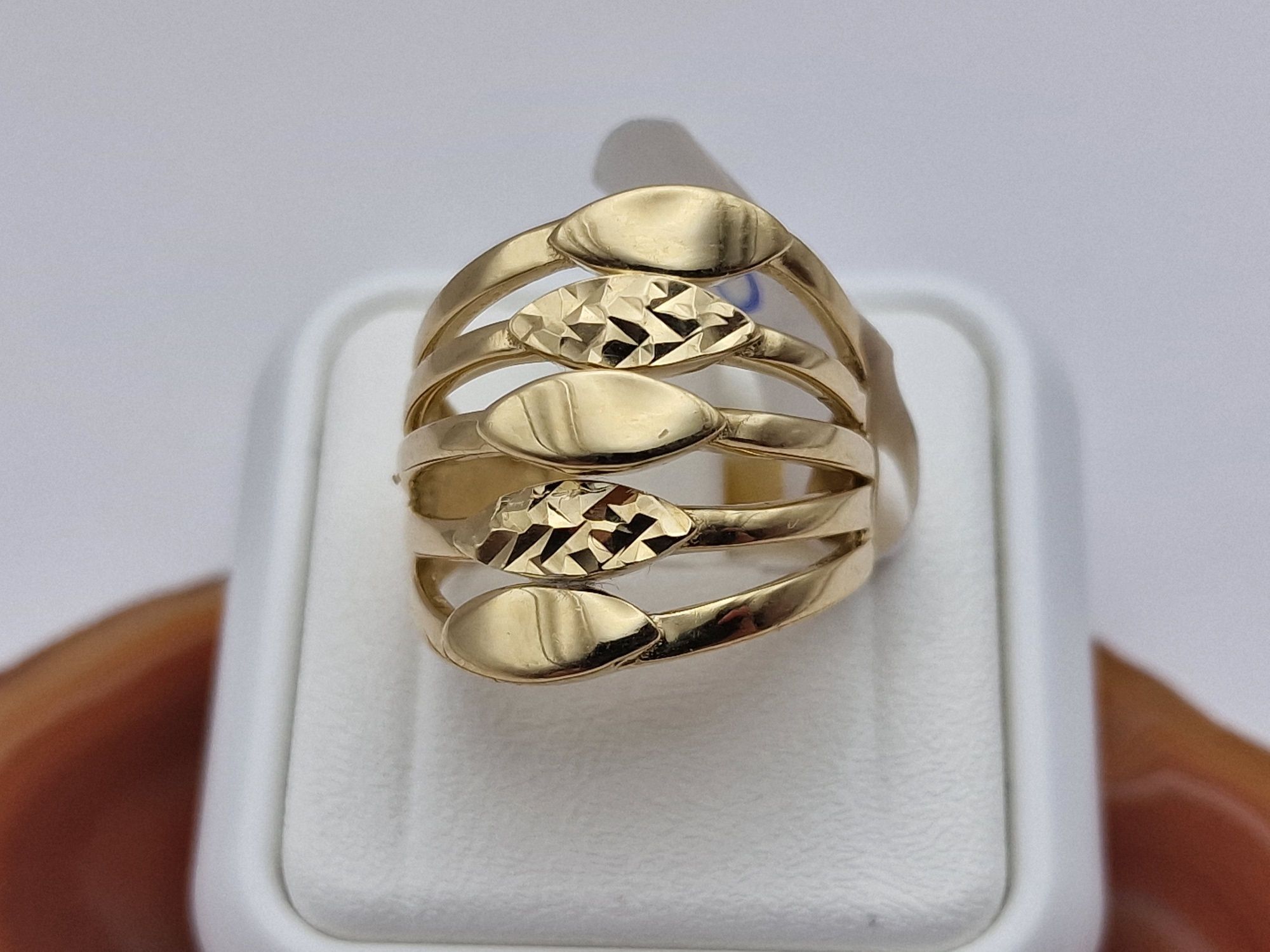 Nowy złoty pierścionek, próba 585, Rozmiar 15