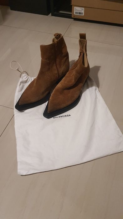 Kowbojki balenciaga