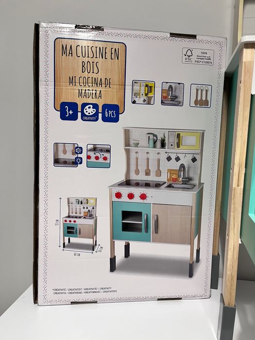 Дерев’яна дитяча  кухня НОВА в стилі ікеа