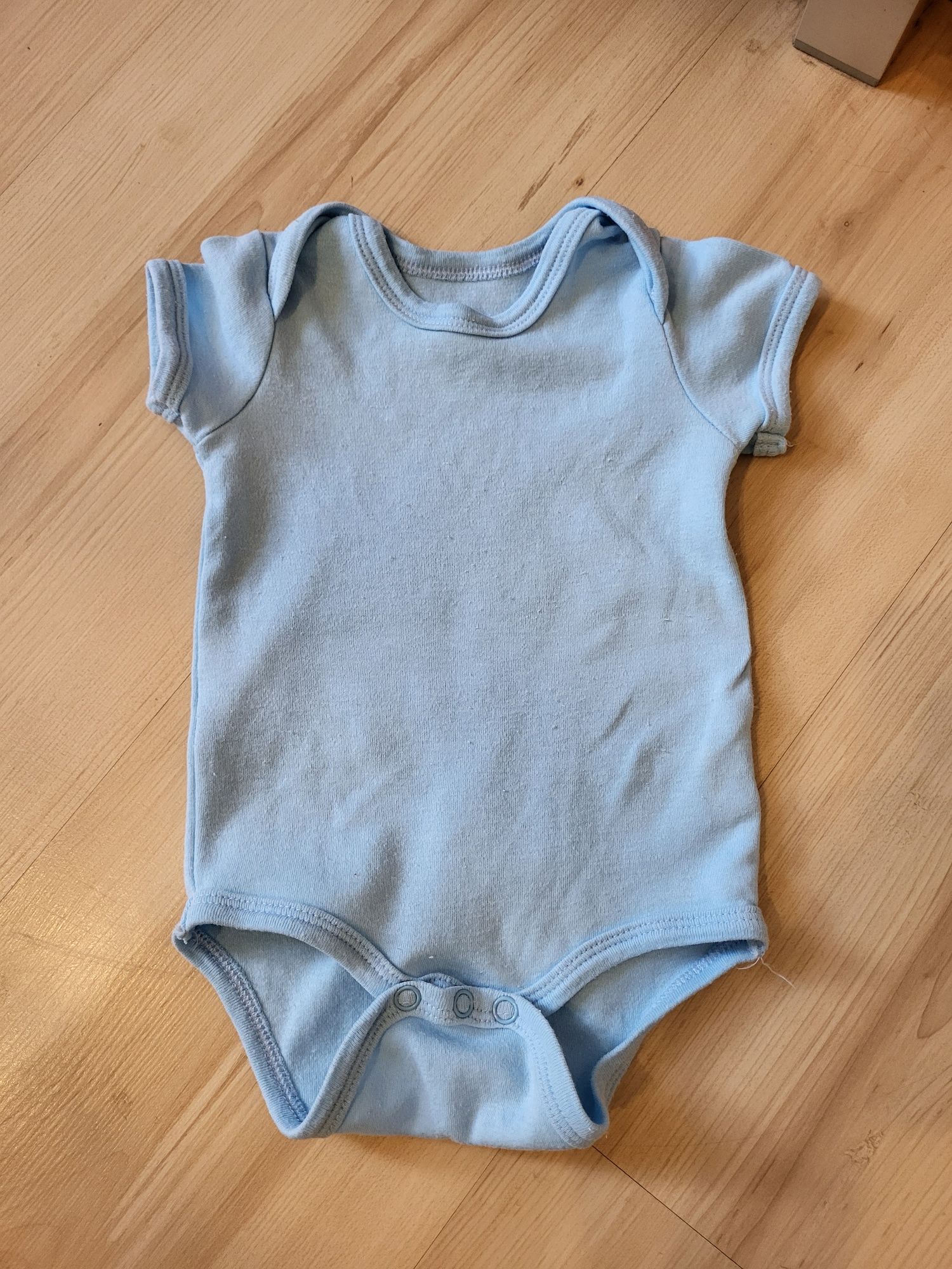 Body niemowlęce z krótkim rękawem rozmiar 68