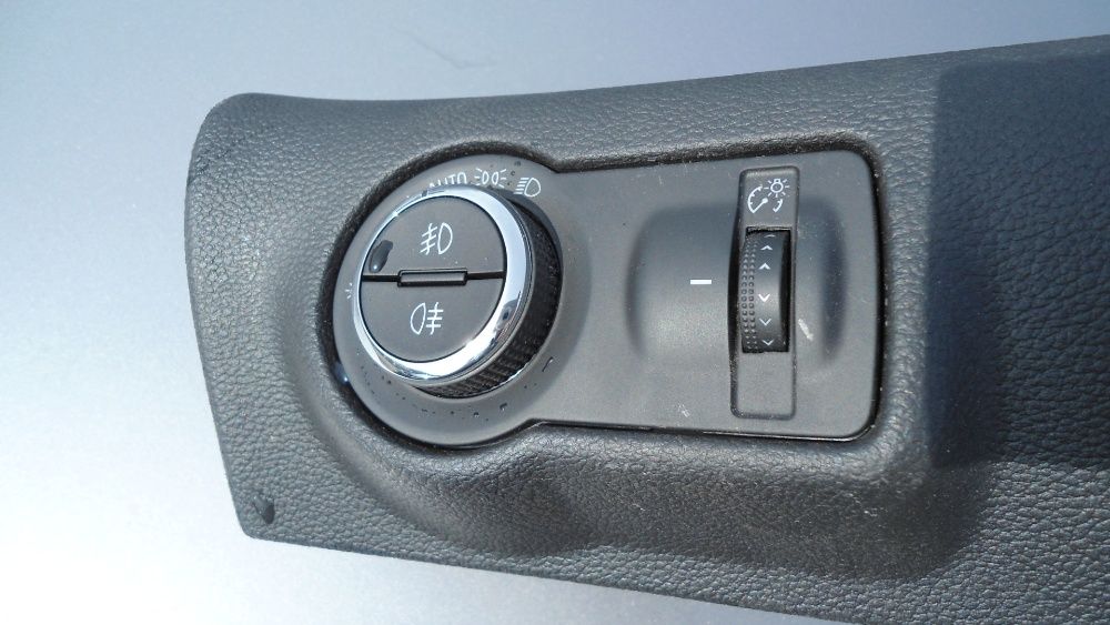 Włącznik Świateł AUTO Opel Astra J 2016 Kombi LIFT