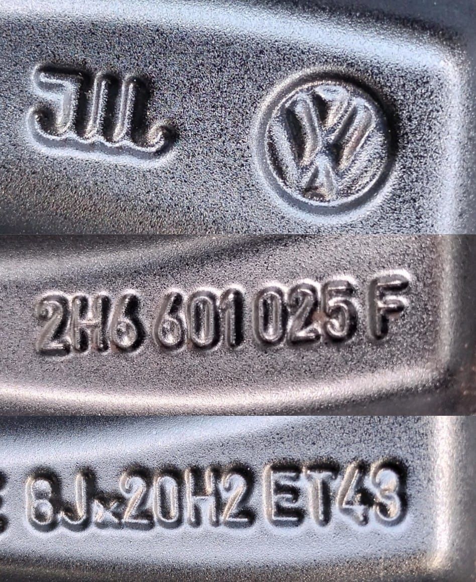 Felgi aluminiowe VW T5 T6 T7 Multivan Caravelle 8x20 ET43 5x120