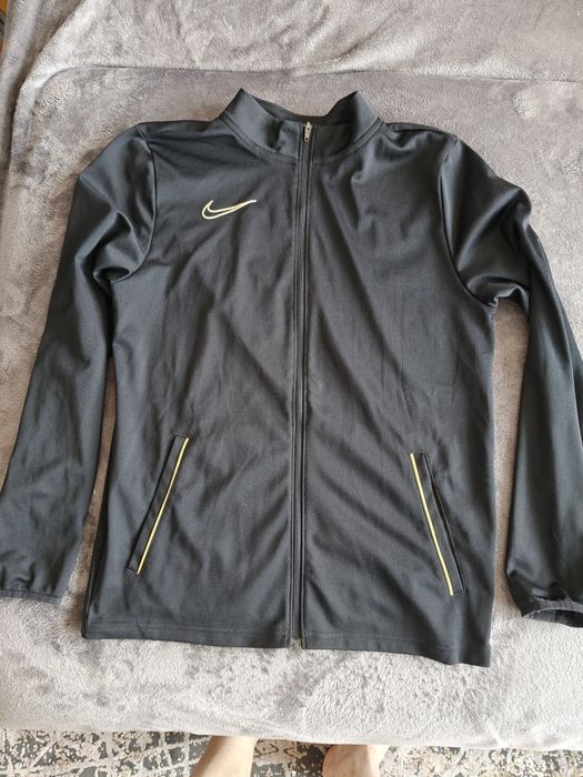 Bluza Nike r. 147