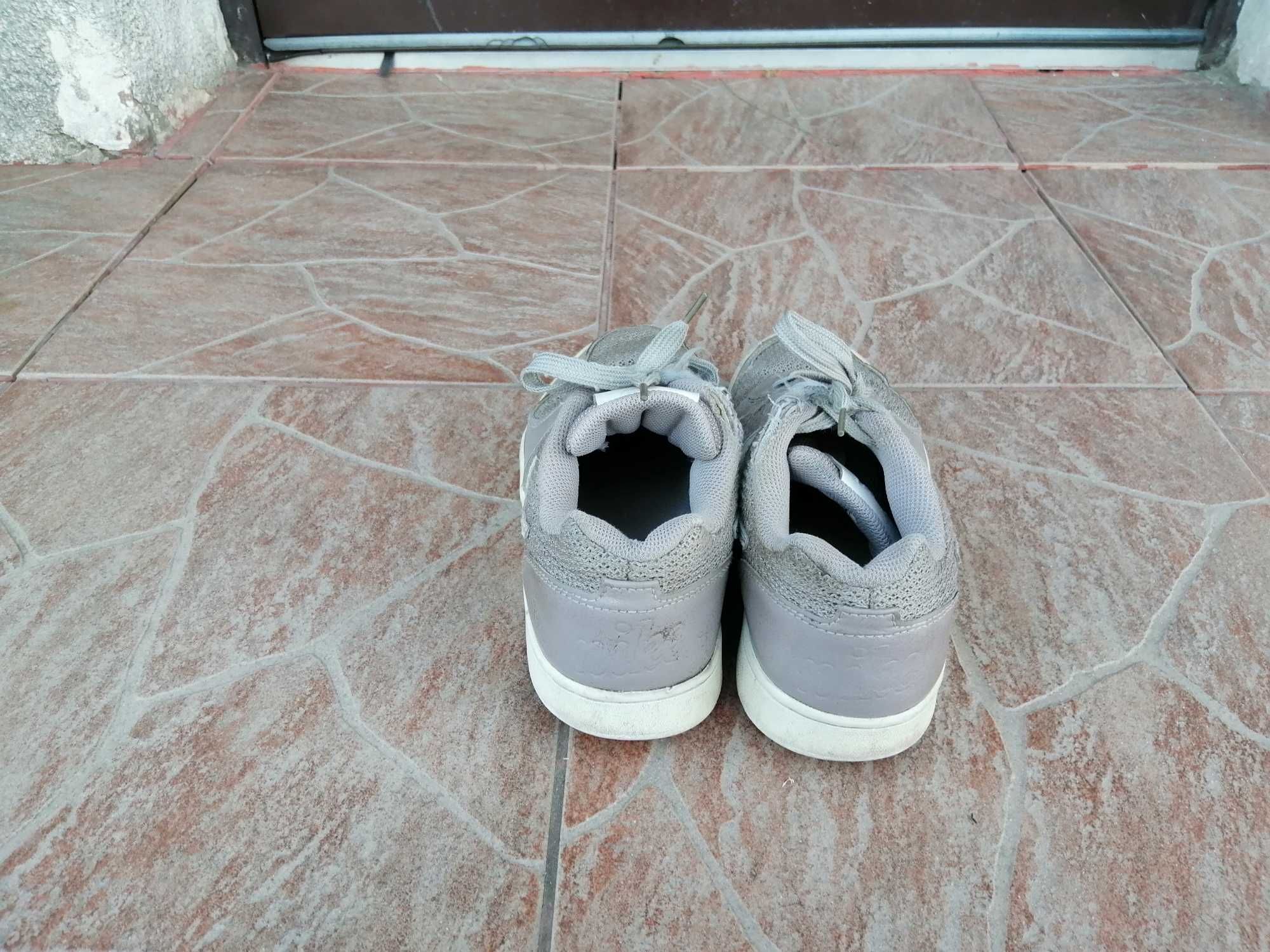 Buty Nike roz 38.5 wysyłka gratis