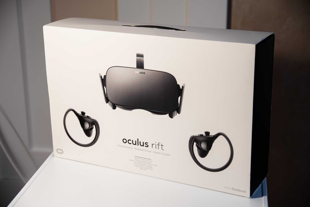 Окуляри віртуальної реальності Oculus Rift CV1