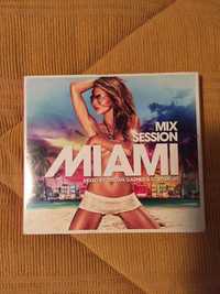 CDs (3) Mix Session Miami (como novos)