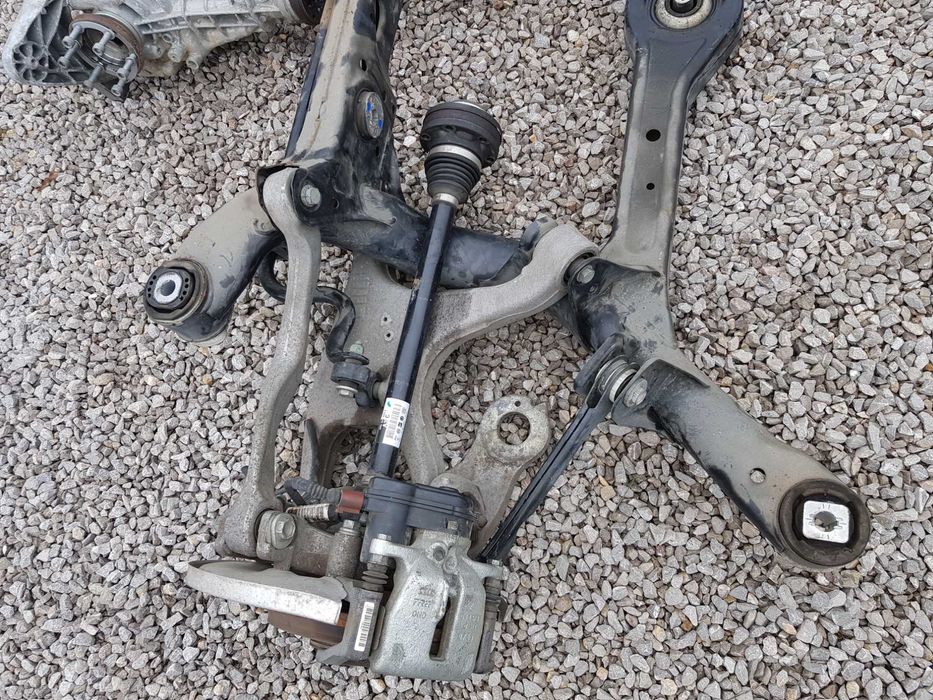 Sanki tył audi Q5 8R