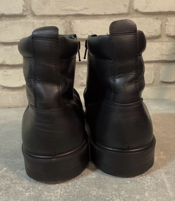 Зимние кожаные ботинки Ecco 43 р