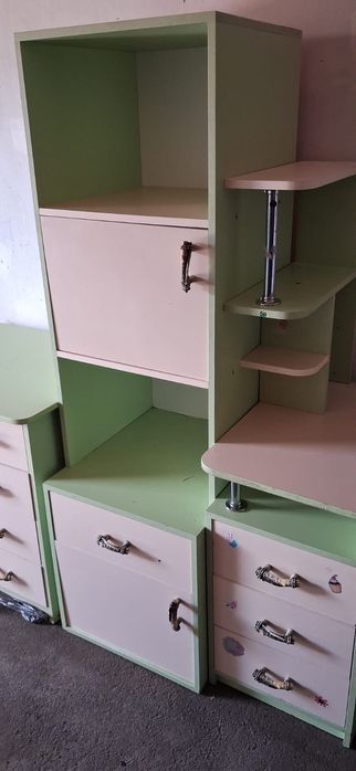 Продам комплект меблів