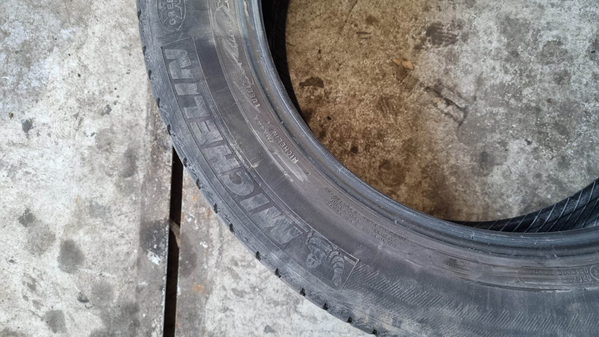 Opony 235/55R19 Michelin