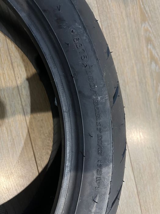 Pneu Mota 180 55/17